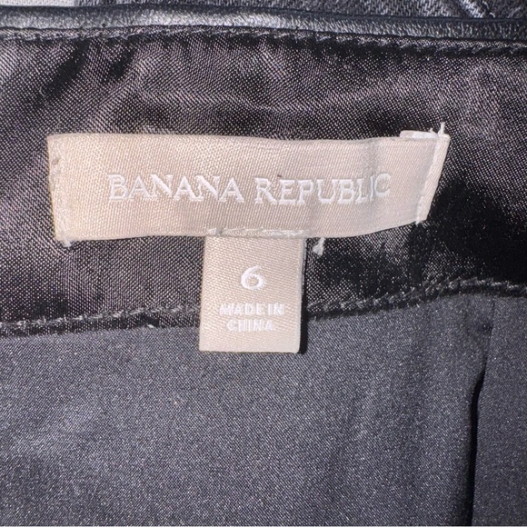 Banana Republic Lamb Leather Pleated Mini Skirt Black 6 - Picture 5 of 9